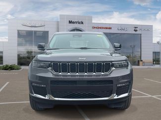 Used 2023 Jeep Grand Cherokee L Limited AWD/4WD video 3