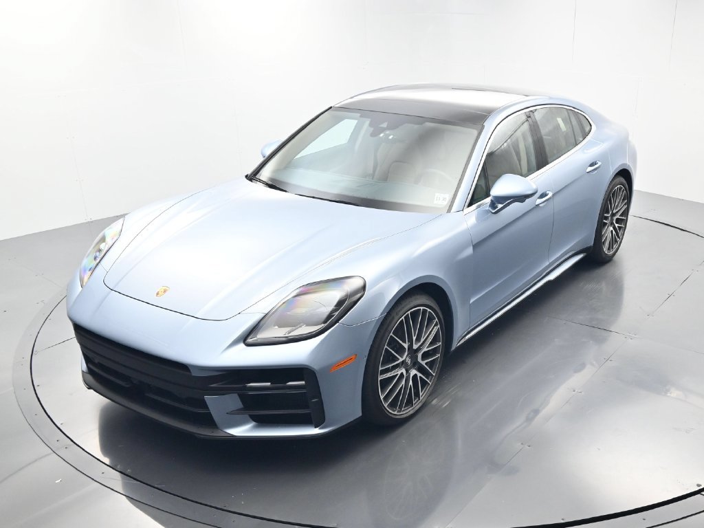 Certified 2026 Porsche Panamera RWD image 31