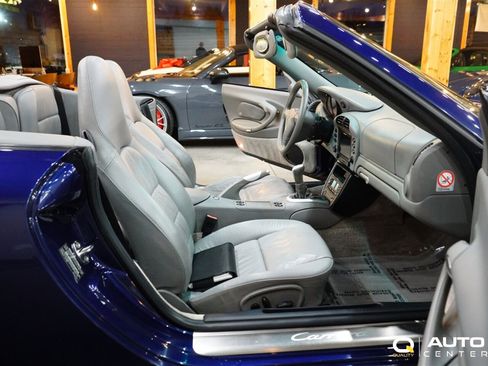 Used 2002 Porsche 911 Carrera 4 image 35