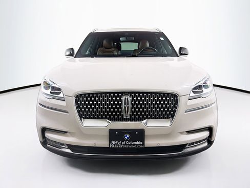 Used 2022 Lincoln Aviator Reserve w/ Equipment Group 201A AWD/4WD image 2
