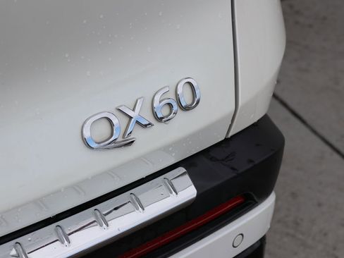 Certified 2023 INFINITI QX60 Luxe w/ Performance Audio Package AWD/4WD image 40