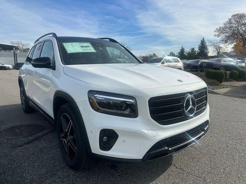 Used 2026 Mercedes-Benz GLB 250 4MATIC image 7