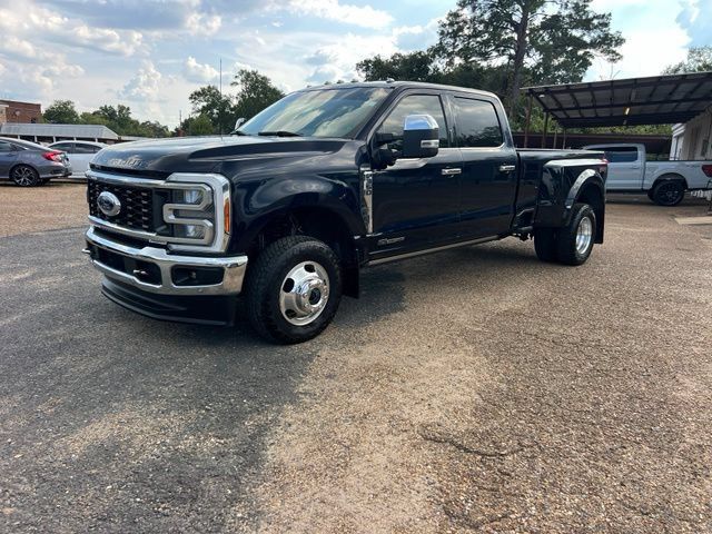 Used 2023 Ford F350 King Ranch w/ Chrome Package AWD/4WD image 3