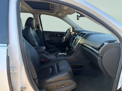 Used 2016 GMC Acadia Denali AWD/4WD image 11