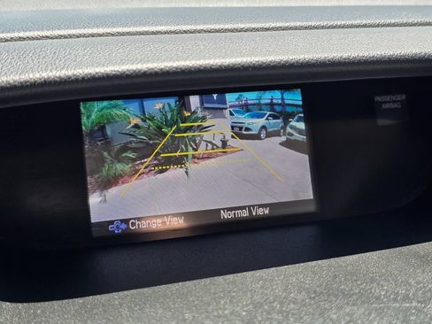Used 2013 Honda CR-V LX image 36