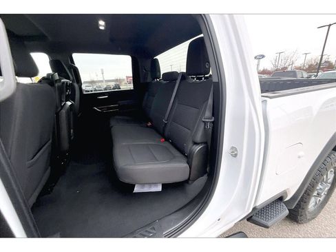 Used 2023 GMC Sierra 2500 SLE w/ SLE Value Package; image 28