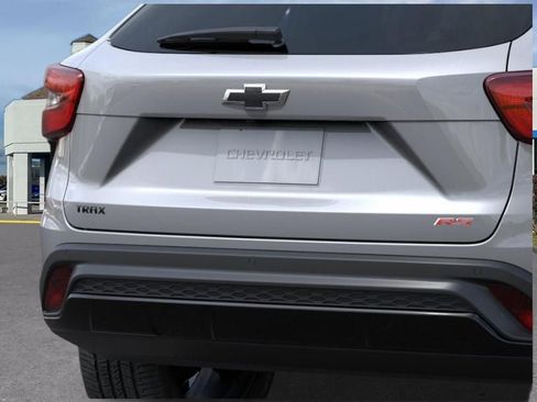 New 2026 Chevrolet Trax RS image 14