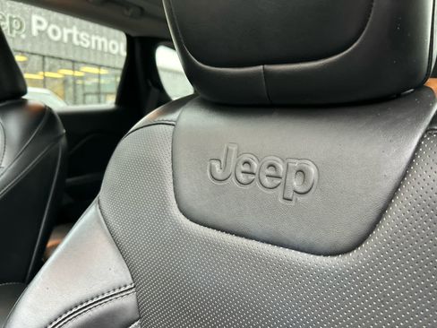 Used 2022 Jeep Cherokee Latitude Lux w/ Sun & Sound Group image 31