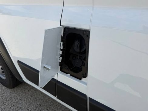 New 2026 RAM ProMaster 2500 w/ Convenience Group FWD image 27