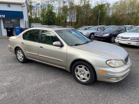 Used 2001 INFINITI I30 image 10