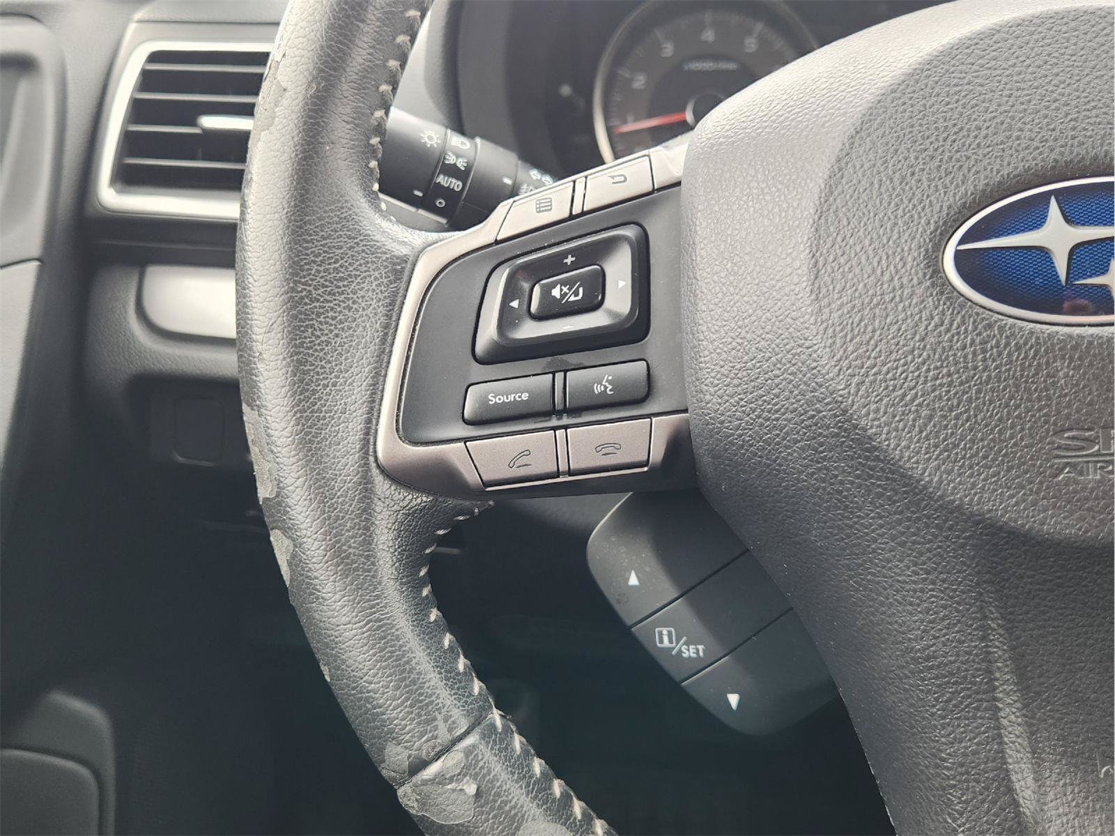 Used 2016 Subaru Forester 2.5i Limited w/ Popular Package #2 AWD/4WD image 27