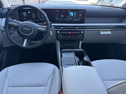 New 2026 Hyundai Tucson Limited image 24