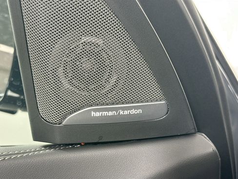 New 2026 BMW X5 xDrive40i w/ M Sport Package image 18