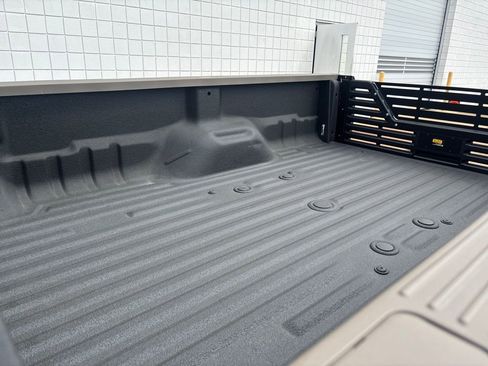 Used 2011 Ford F350 King Ranch w/ King Ranch w/Chrome Pkg image 35