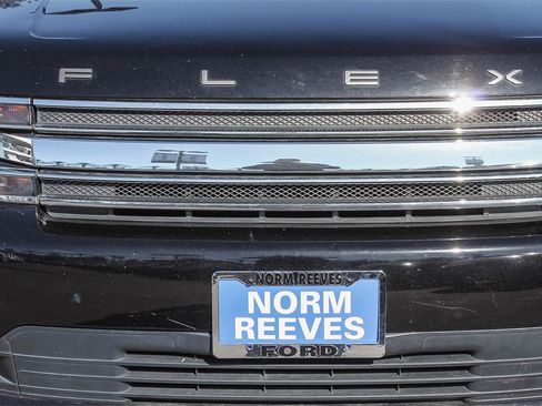 Used 2019 Ford Flex SE image 6