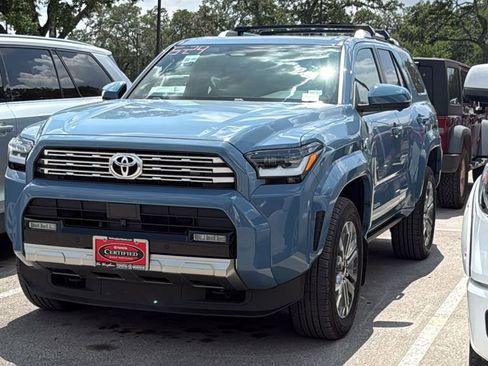 Used 2025 Toyota 4Runner Limited AWD/4WD image 15