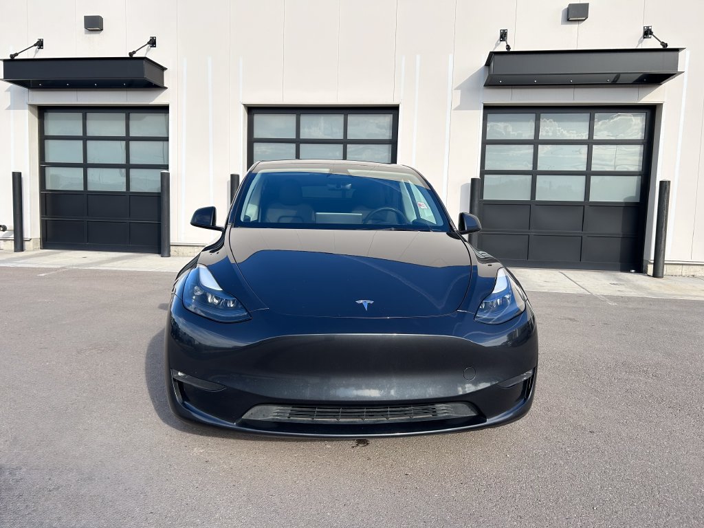 Used 2024 Tesla Model Y Long Range AWD/4WD image 5