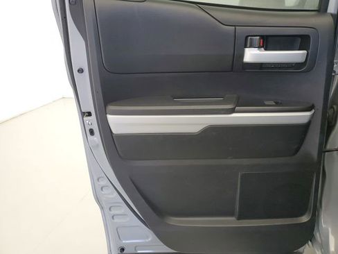 Used 2019 Toyota Tundra SR5 AWD/4WD image 15