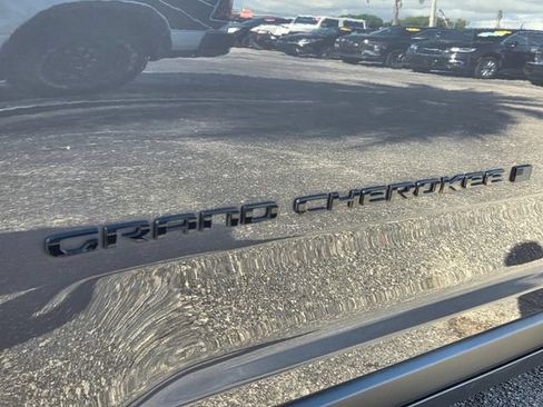 Certified 2023 Jeep Grand Cherokee Altitude AWD/4WD image 18