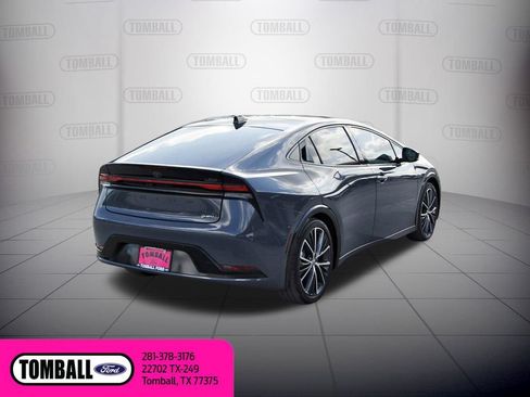 Used 2023 Toyota Prius Limited w/ Limited Premium Package FWD image 7