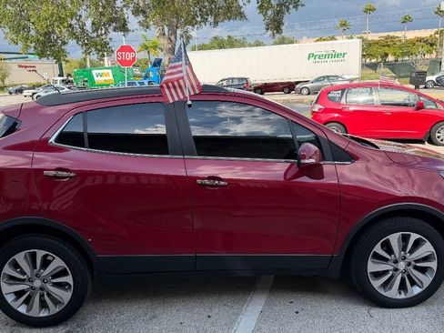 Used 2019 Buick Encore Preferred w/ Safety Package FWD image 4