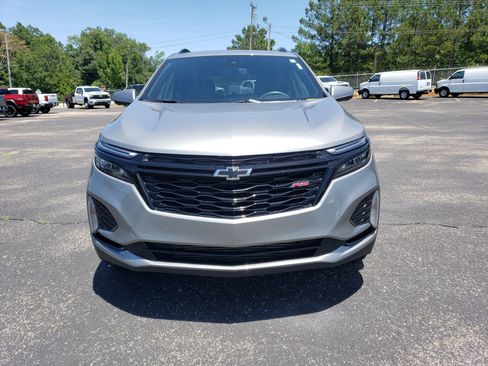 Used 2023 Chevrolet Equinox RS w/ RS Leather Package FWD image 7