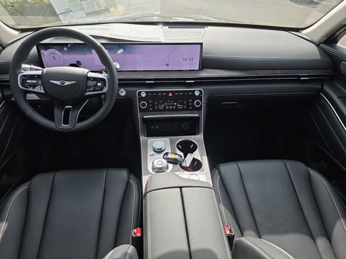 New 2026 Genesis GV80 2.5T Advanced image 11