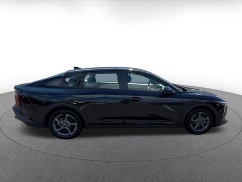 Used 2025 Kia K4 FWD image 15