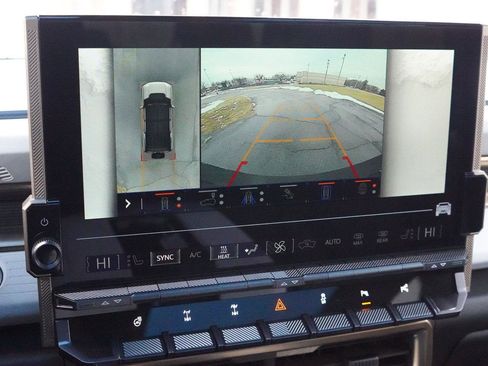 New 2024 GMC Hummer EV 2X w/ Extreme Off-Road Package image 23