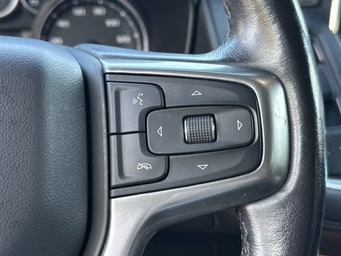 Used 2021 Chevrolet Tahoe Z71 w/ Z71 Signature Package AWD/4WD image 28