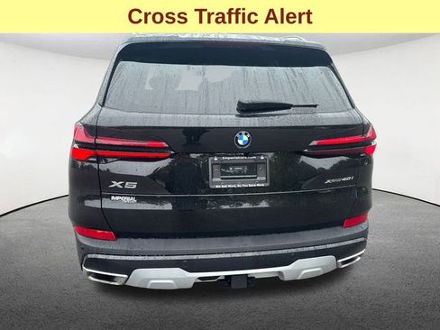 Used 2024 BMW X5 xDrive40i w/ Parking Assistance Package image 10