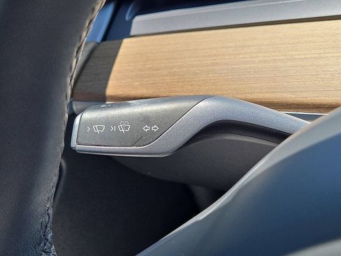 Used 2023 Tesla Model 3 Long Range AWD/4WD image 30