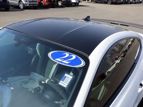 Used 2022 Ford Mustang Shelby GT500 w/ Carbon Fiber Track Pack image 19