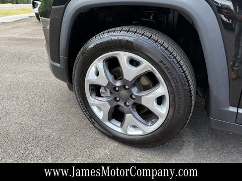 Used 2022 Jeep Compass Limited AWD/4WD image 10