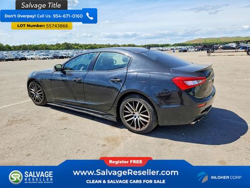 Used 2015 Maserati Ghibli RWD image 3