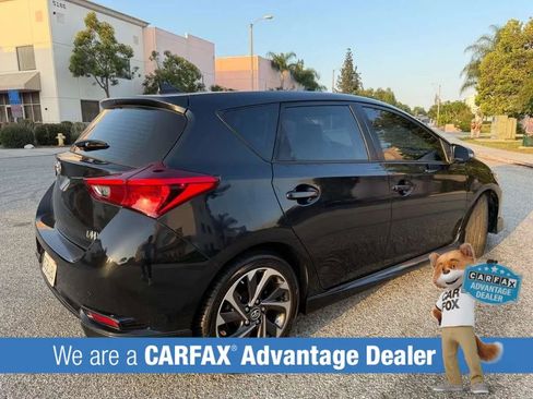 Used 2018 Toyota Corolla iM w/ All-Weather Mat Package FWD image 5