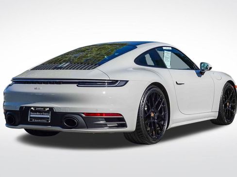 Used 2024 Porsche 911 Carrera image 6