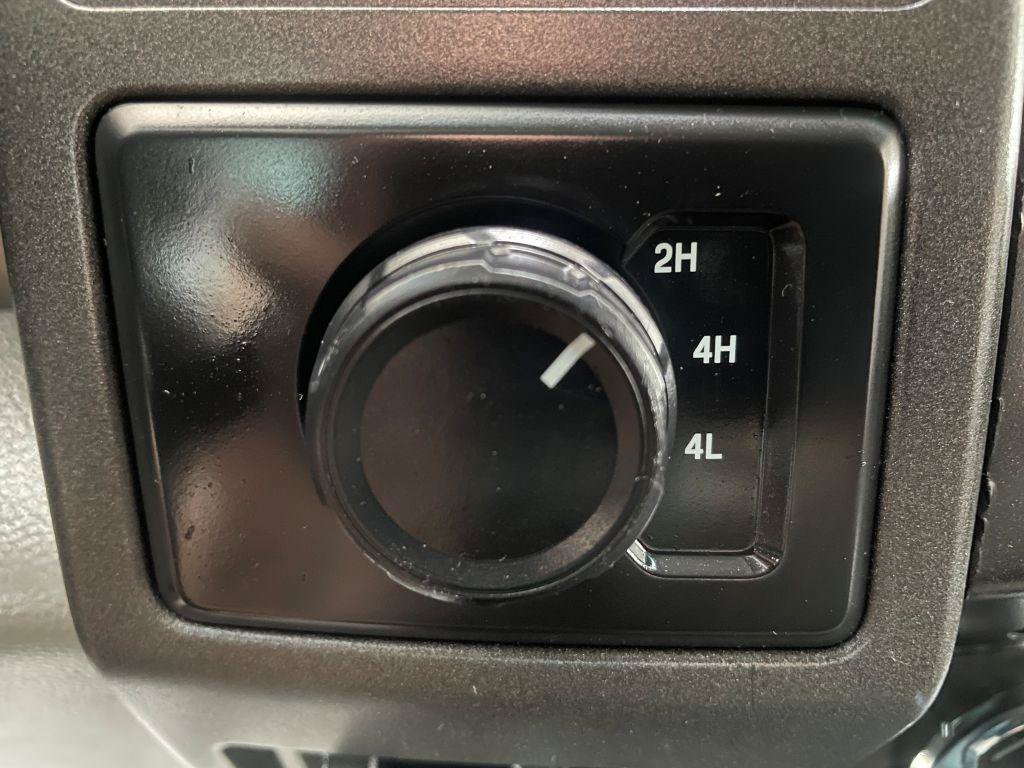 Used 2017 Ford F250 XL w/ Power Equipment Group AWD/4WD image 20