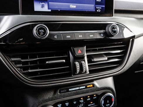 Used 2024 Ford Escape Active image 38