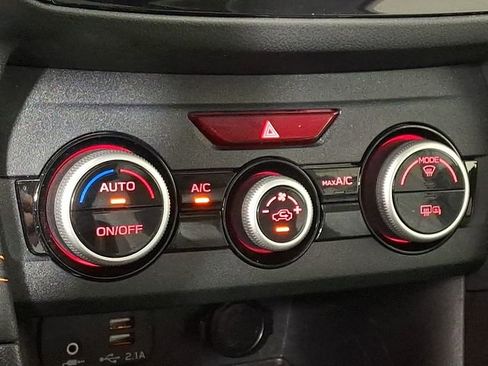 Used 2020 Subaru Crosstrek 2.0i Limited w/ Moonroof Package image 18