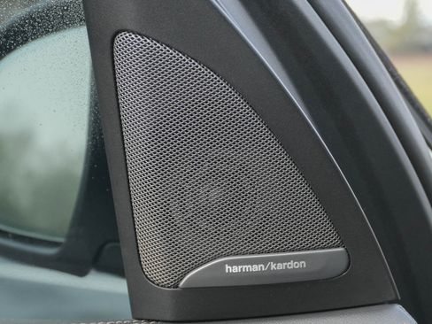 Certified 2025 BMW X7 xDrive40i image 17