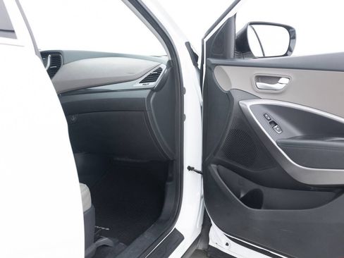 Used 2016 Hyundai Santa Fe Sport FWD image 28
