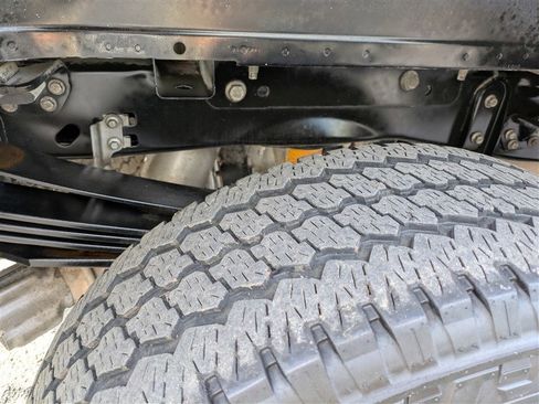 Used 2022 Ford F250 XL w/ STX Appearance Package image 14