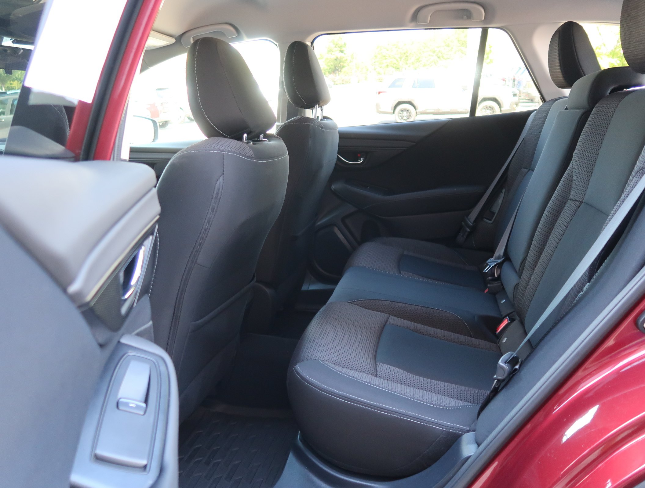 Certified 2025 Subaru Outback Premium AWD/4WD image 30