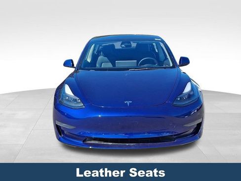 Used 2023 Tesla Model 3 Standard Range image 2