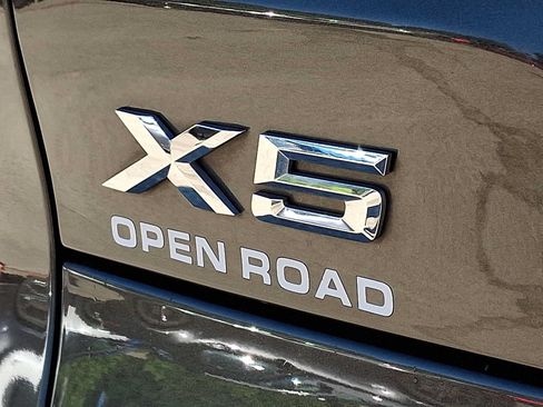 Used 2024 BMW X5 xDrive40i w/ Premium Package AWD/4WD image 30