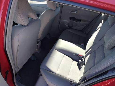 Used 2012 Honda Insight image 19