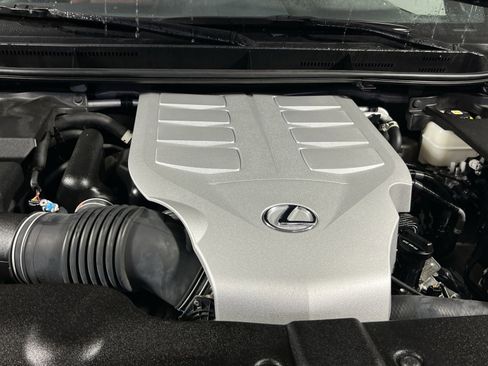 Used 2023 Lexus GX 460 Premium w/ Premium Package AWD/4WD image 30