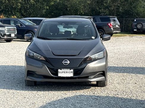 Certified 2025 Nissan Leaf S FWD image 2