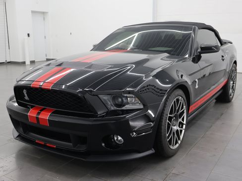 Used 2011 Ford Mustang Shelby GT500 w/ SVT Performance Pkg RWD image 7